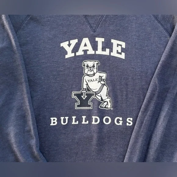Under Armour Dark Blue Yale Mulldog Crewneck Sweatshirt (XL) - Picture 2 of 7